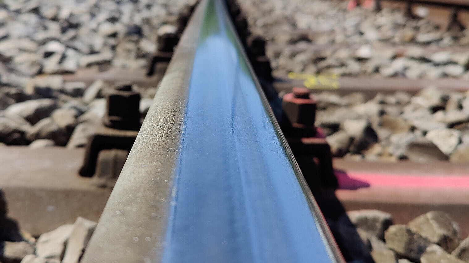 m|rail trolley